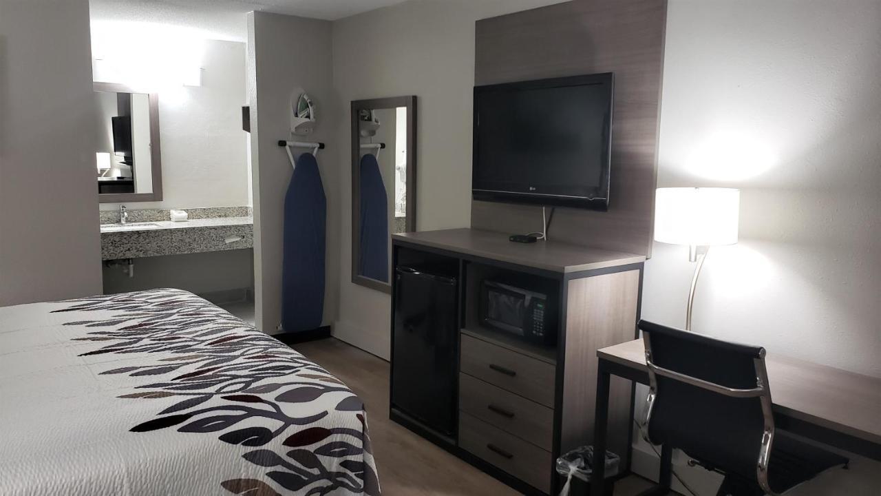 Americas Best Value Inn Каллмен Экстерьер фото
