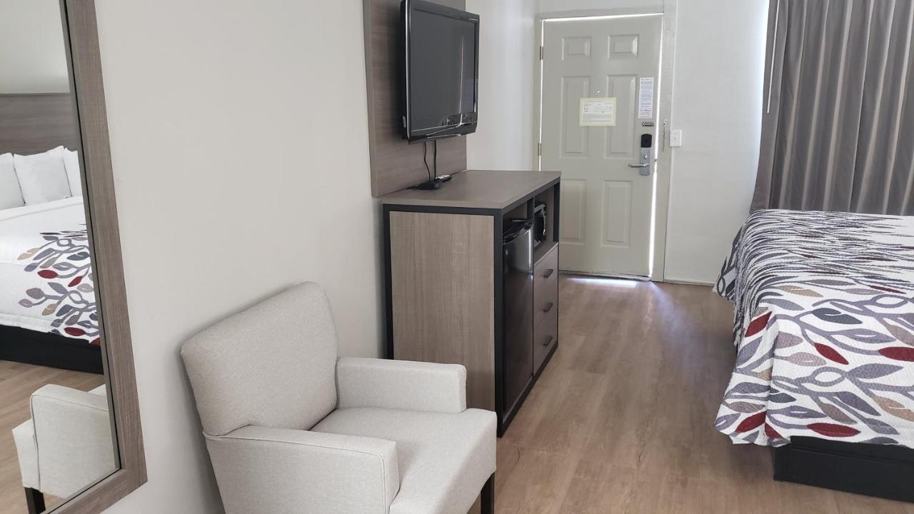 Americas Best Value Inn Каллмен Экстерьер фото